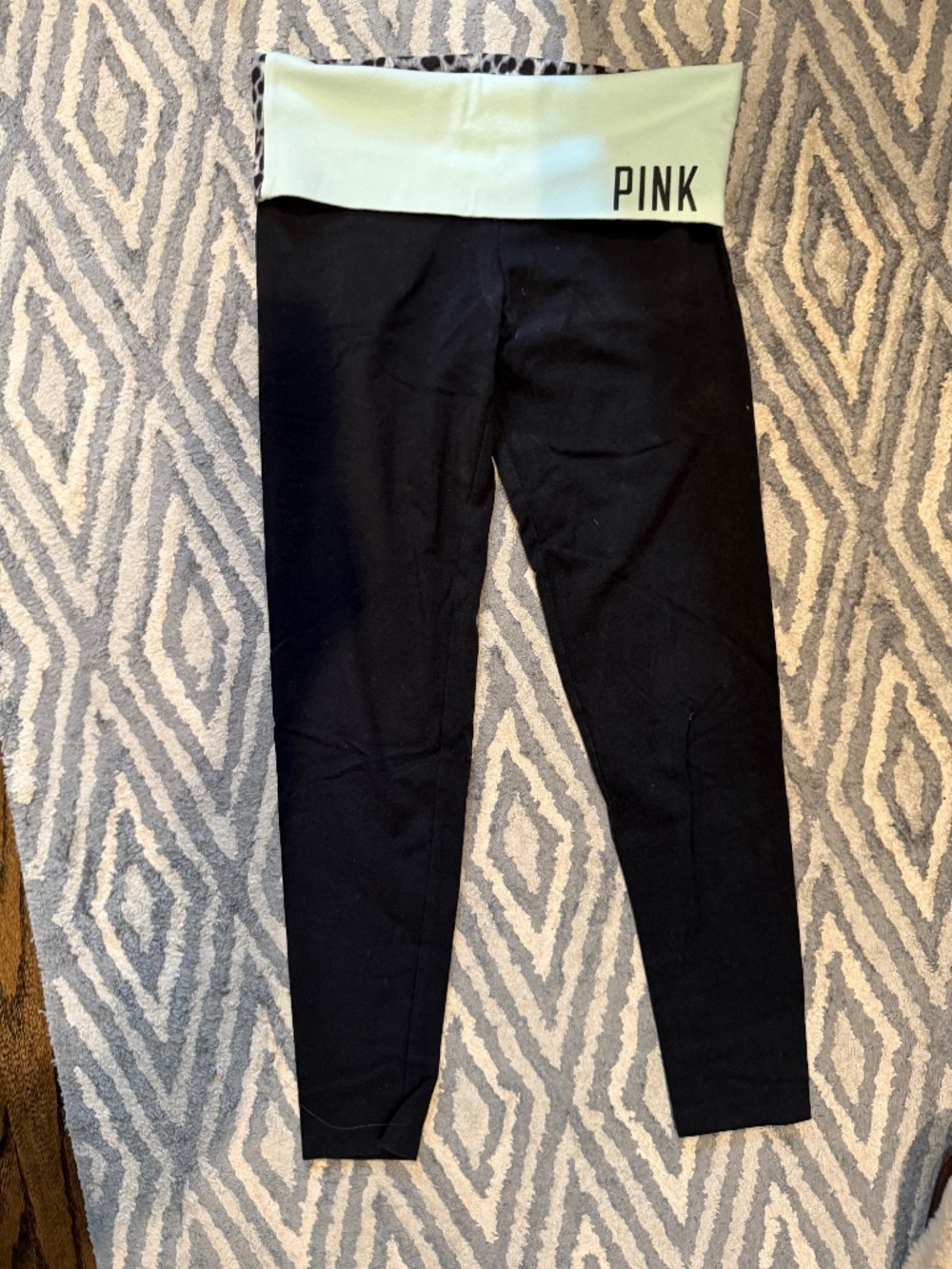 Victoria secret pink leggings size medium